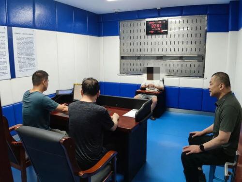 娱乐吃瓜酱服饰监督员