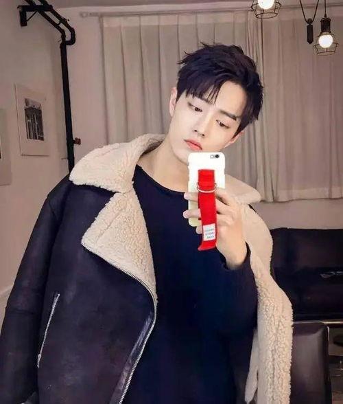 热搜娱乐吃瓜博主有哪些,揭秘热门博主吃瓜秘籍